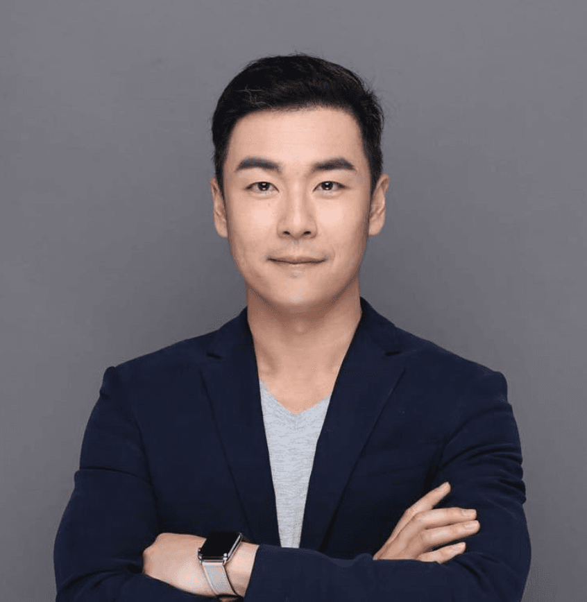 Mortgage broker avatar